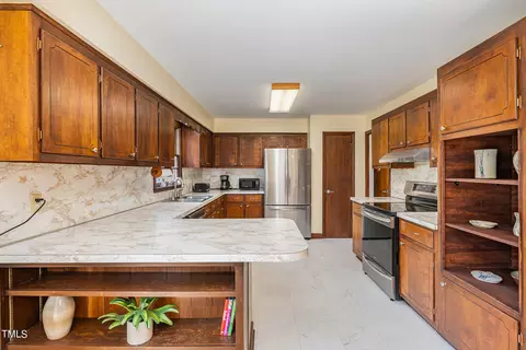 4407 Mcdermott Dr, Durham, NC 27705 photo 10