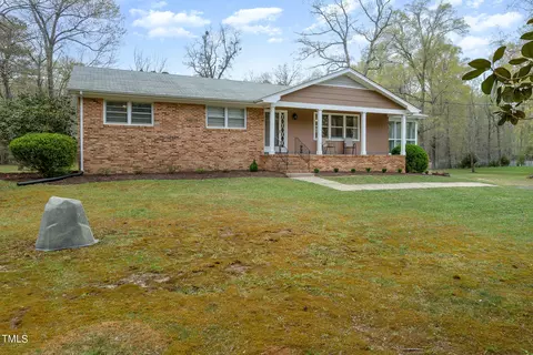 4407 Mcdermott Dr, Durham, NC 27705 photo 3