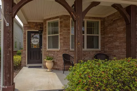 201 Windy Peak Loop, Cary, NC 27519 photo 3