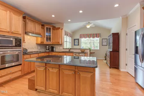 201 Windy Peak Loop, Cary, NC 27519 photo 16