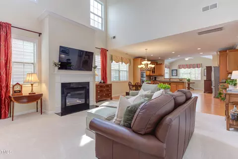 201 Windy Peak Loop, Cary, NC 27519 photo 8