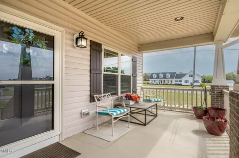 20 Clipper Ln, Smithfield, NC 27577 photo 8
