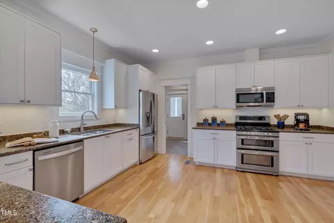 2122 Summit St, Durham, NC 27707 photo 10