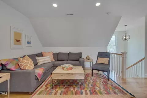 2122 Summit St, Durham, NC 27707 photo 3
