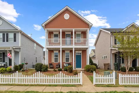132 Honeybee Trce, Clayton, NC 27520