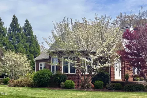 411 Glenwood Ave, Burlington, NC 27215