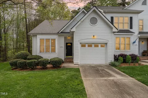226 Vinca Cir, Cary, NC 27513