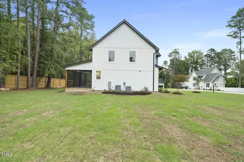 Exterior - 414 Latta Rd, Durham, NC 27712 photo 8 of 12