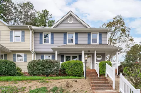 1427 Mapleside Ct, Raleigh, NC 27609