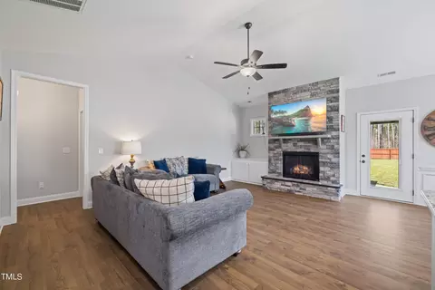 226 Josey Williams Rd, Erwin, NC 28339 photo 19