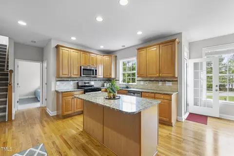 1008 Rushden Way, Apex, NC 27502 photo 10