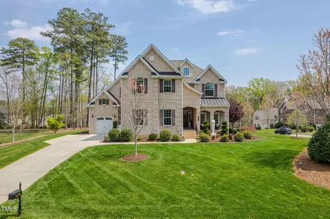 108 Royal Glen Dr, Cary, NC 27518