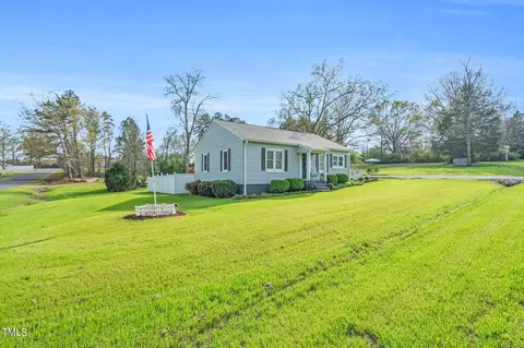 76 E Carthage St, Bennett, NC 27208 photo 20