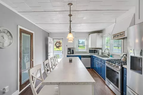76 E Carthage St, Bennett, NC 27208 photo 6