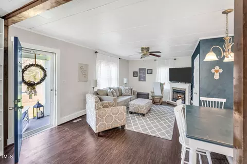 76 E Carthage St, Bennett, NC 27208 photo 8
