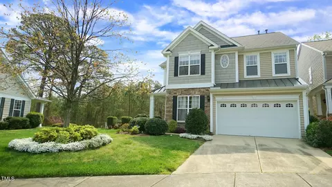 517 Hilltop View St, Cary, NC 27513