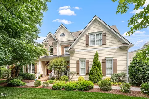 104 Reeve Hall Dr, Cary, NC 27519