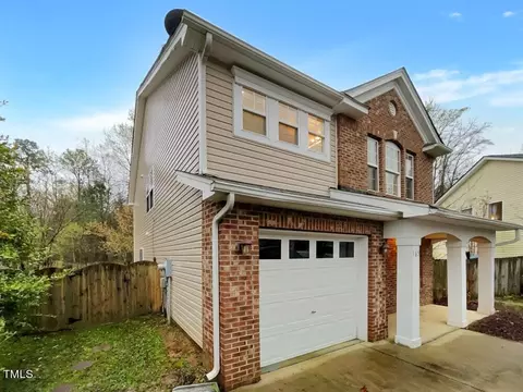165 Bellfare Dr, Garner, NC 27529