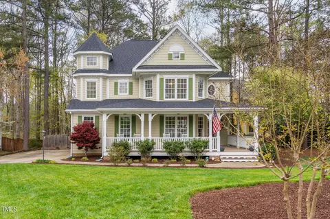 100 Fern Berry Ct, Apex, NC 27502