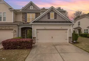 8225 Yaxley Hall Dr, Raleigh, NC 27616