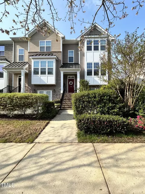 9128 Wooden Rd, Raleigh, NC 27617