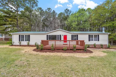 1712 Nicholson Rd, Sanford, NC 27332