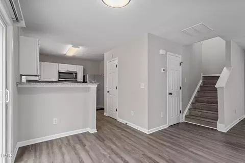 9 Esterbrook Ct, Durham, NC 27703 photo 15