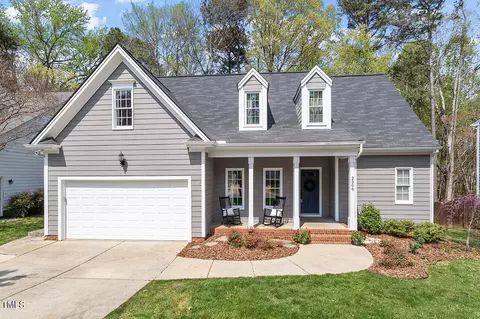 2308 Watersglen Dr, Apex, NC 27502