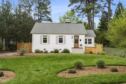 2725 Cooleemee Dr, Raleigh, NC 27608