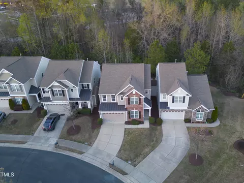369 Hammond Oak Ln, Wake Forest, NC 27587