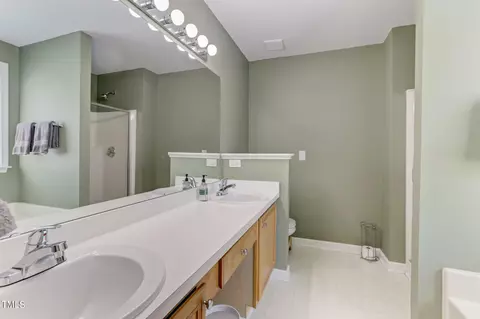 520 Crossview Ln, Durham, NC 27703 photo 20