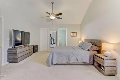 520 Crossview Ln, Durham, NC 27703 photo 19
