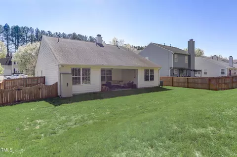 520 Crossview Ln, Durham, NC 27703 photo 29
