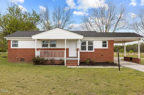 1906 Leslie Campbell Ave, Lillington, NC 27546