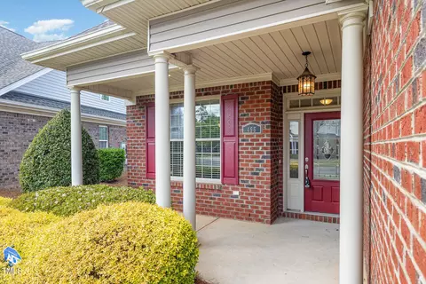 496 Easy Wind Ln, Garner, NC 27529 photo 3