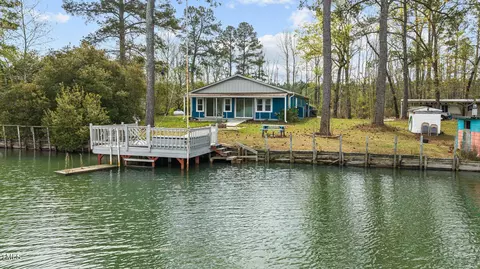 4015 Canal St, Linden, NC 28356