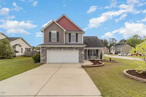 Exterior - 179 Botanical Ct, Bunnlevel, NC 28323 photo 2 of 7