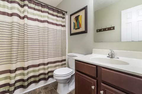 Bath - 179 Botanical Ct, Bunnlevel, NC 28323 photo 2 of 2