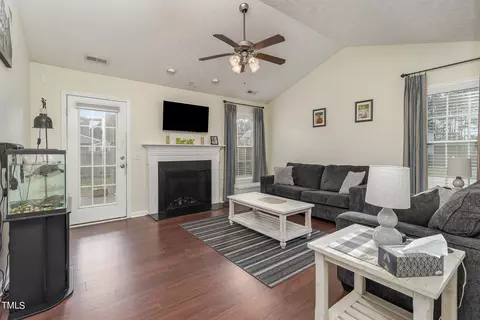 Living - 179 Botanical Ct, Bunnlevel, NC 28323 photo 1 of 3