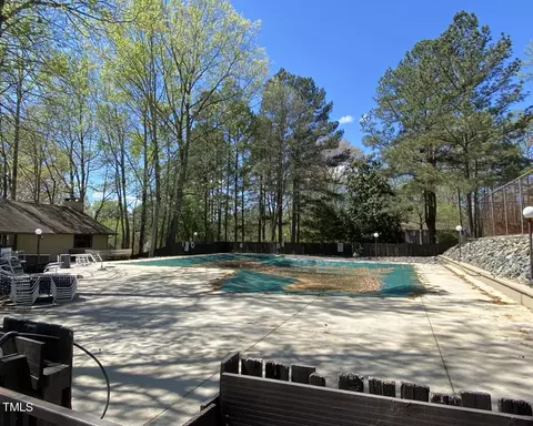 8 Whitburn Pl, Durham, NC 27705 photo 28