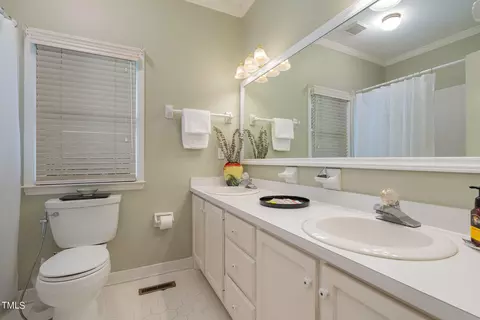 8 Whitburn Pl, Durham, NC 27705 photo 20