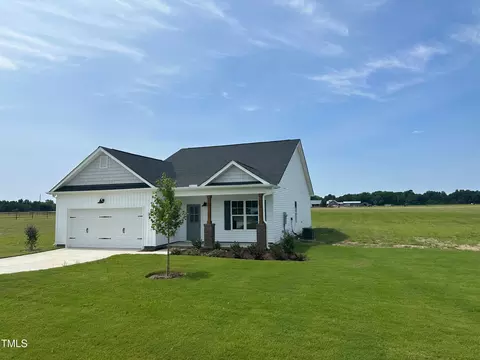 157 Sawyer Mill Dr, Dunn, NC 28334