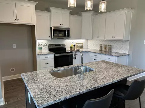 Kitchen - 98 Prency Ln, Middlesex, NC 27557 photo 2 of 3