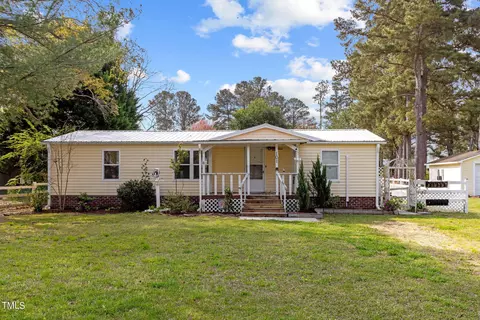 101 S 2nd St, Micro, NC 27555