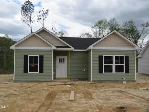 120 Ambergate Ct, Rocky Mount, NC 27804