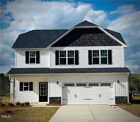 231 Collier Gate St, Linden, NC 28356