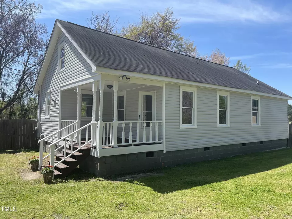 236 Fletcher, Fuquay Varina, NC 27526 34 Photos Movoto