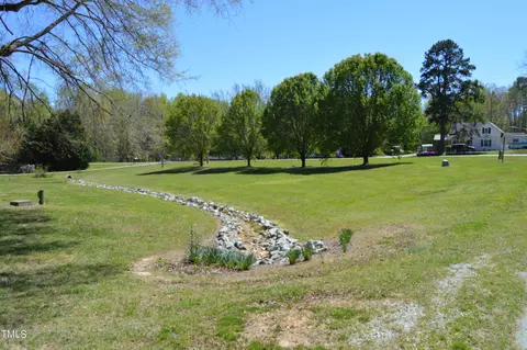 30 Evelyn Day Rd, Roxboro, NC 27574