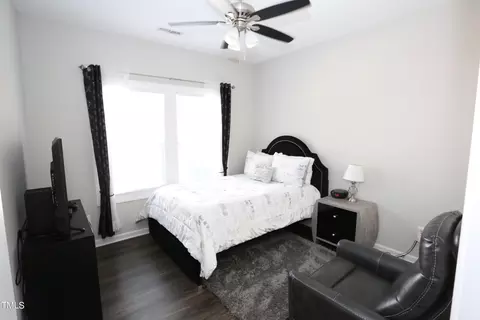 1103 Talbot Pl, Durham, NC 27703 photo 5