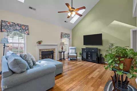 1409 Big Leaf Loop, Apex, NC 27502 photo 8